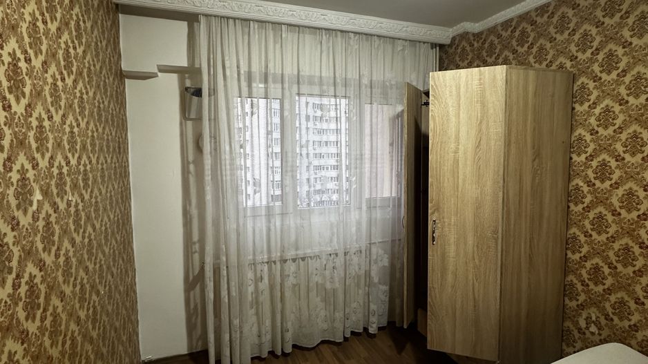 Apartament 3 camere Titan, vis-a-vis metrou, parcare, 2 băi - Poză 10