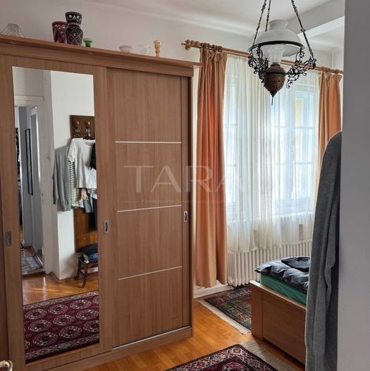 Casă spațioasă și confortabilă în Andrei Mureșanu - Poză 5