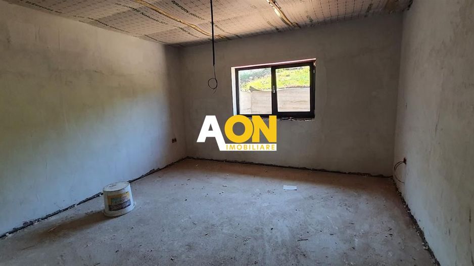 Casa semifinisata 4 camere garaj 650 mp teren, langa padure, Micesti - Poză 8