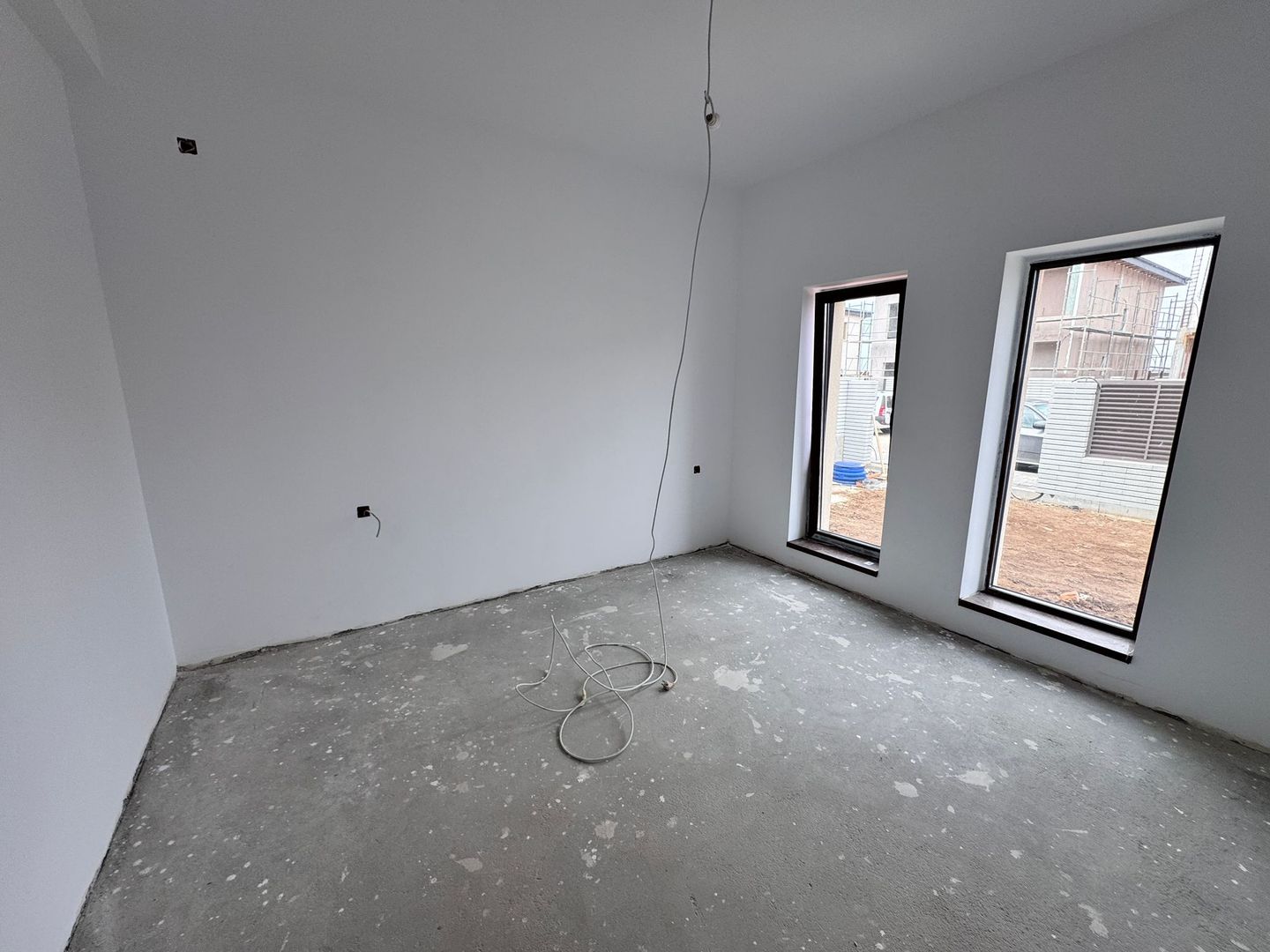 CASA INDIVIDUALA - 180 MP UTILI, TEREN 324, TOATE UTILITATILE, COMIS 0 - Poză 6