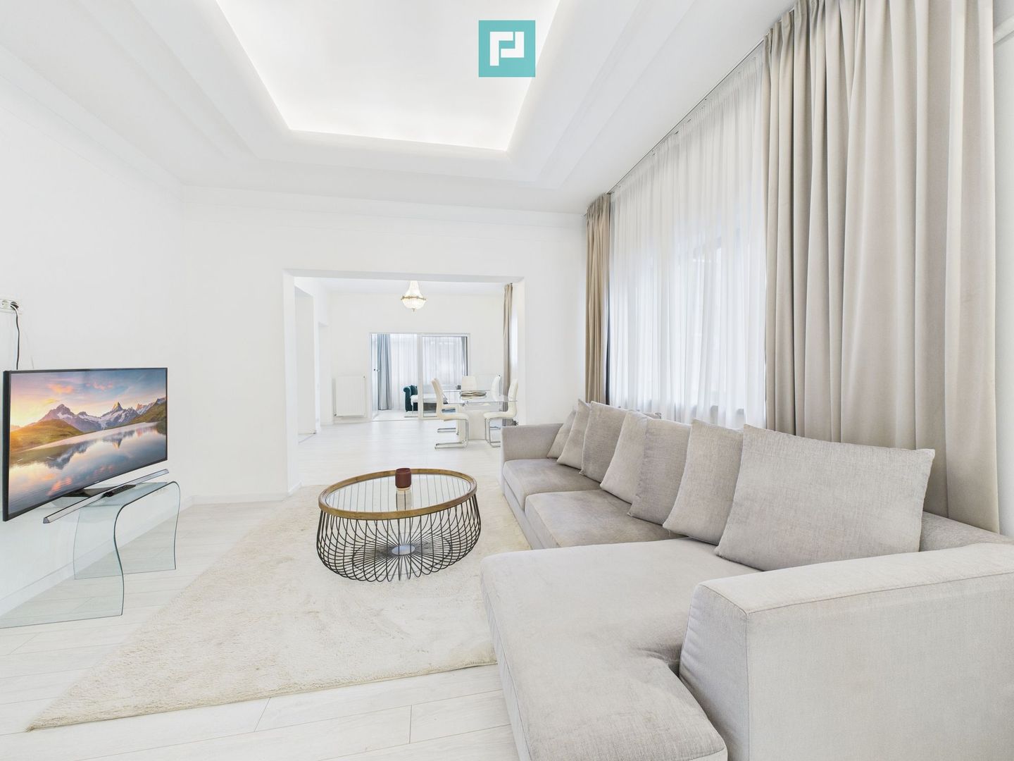 Apartament modern cu 4 camere pe Bulevardul Dacia - Poză 1