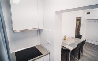 Apartament 2 camere decomandat 55 mp utili  Etaj 1/4  zona Terezian - Poză 8