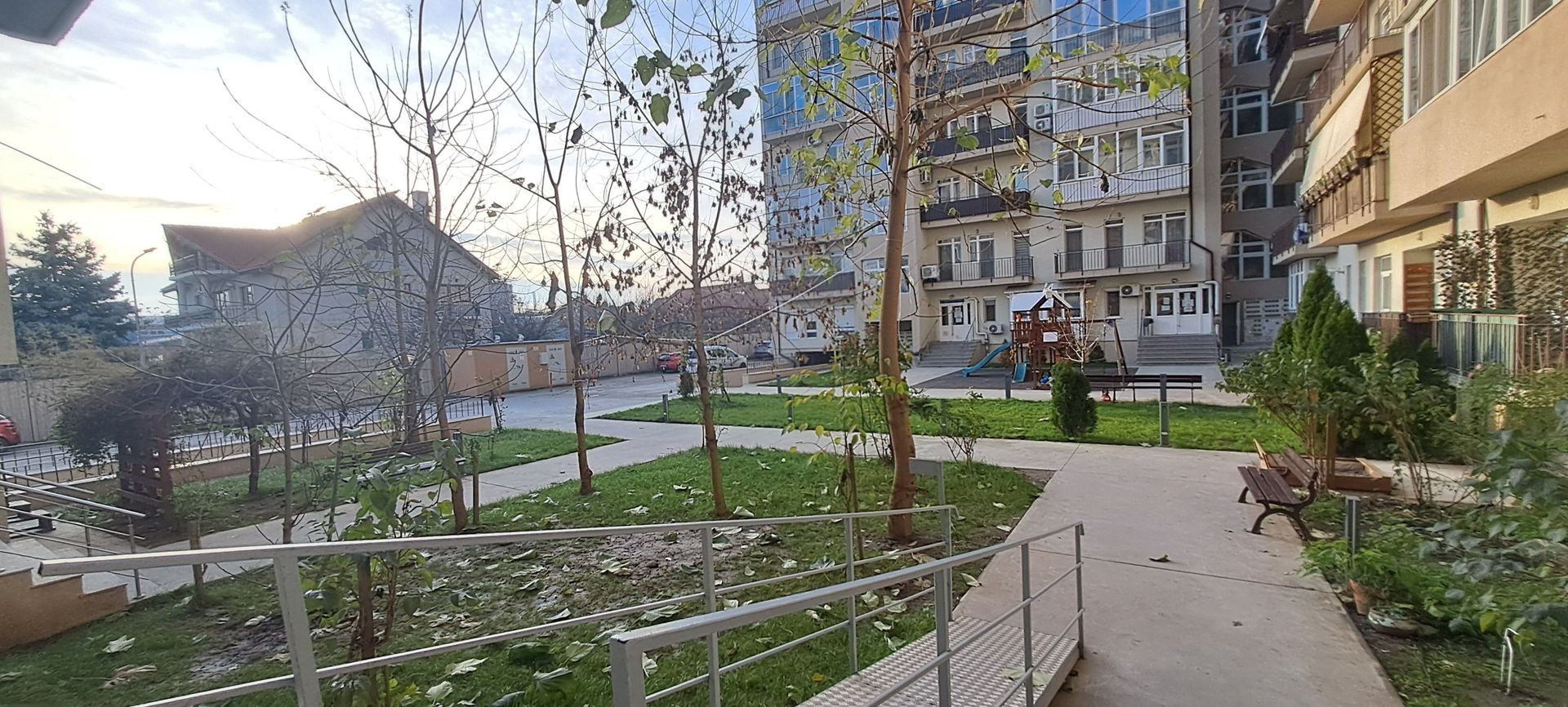 2 camere | Decomandat | Centrala | Sos. Oltenitei Sector 4 - Poză 1