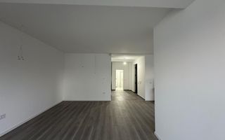 Duplex 1/2 4 camere, 3 băi, la strada principală Mosnita Veche - Poză 2