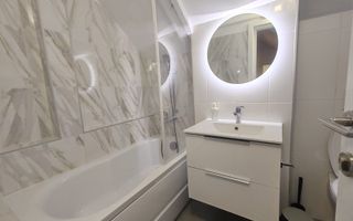 SUPERCENTRAL- PREMIUM APARTAMENT-12 MIN DE UMF /AL.I.CUZA - Poză 2