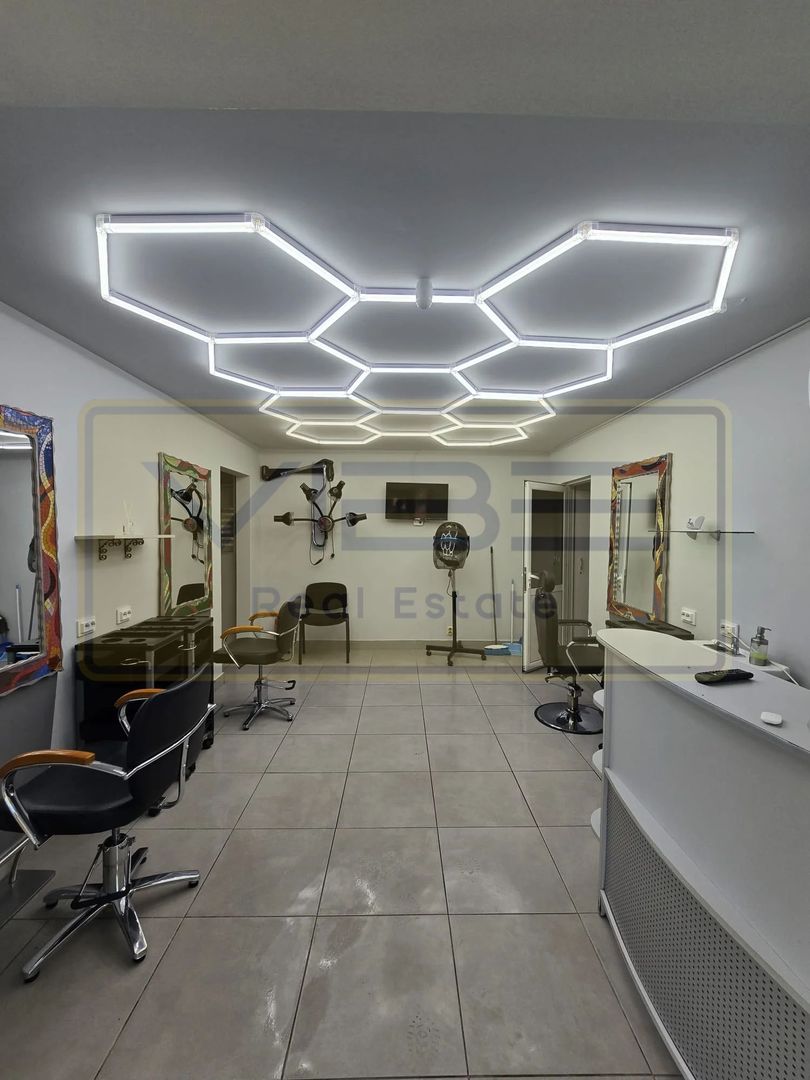 Spațiu Salon/Beauty-Podu Roș - Primăverii - Poză 8