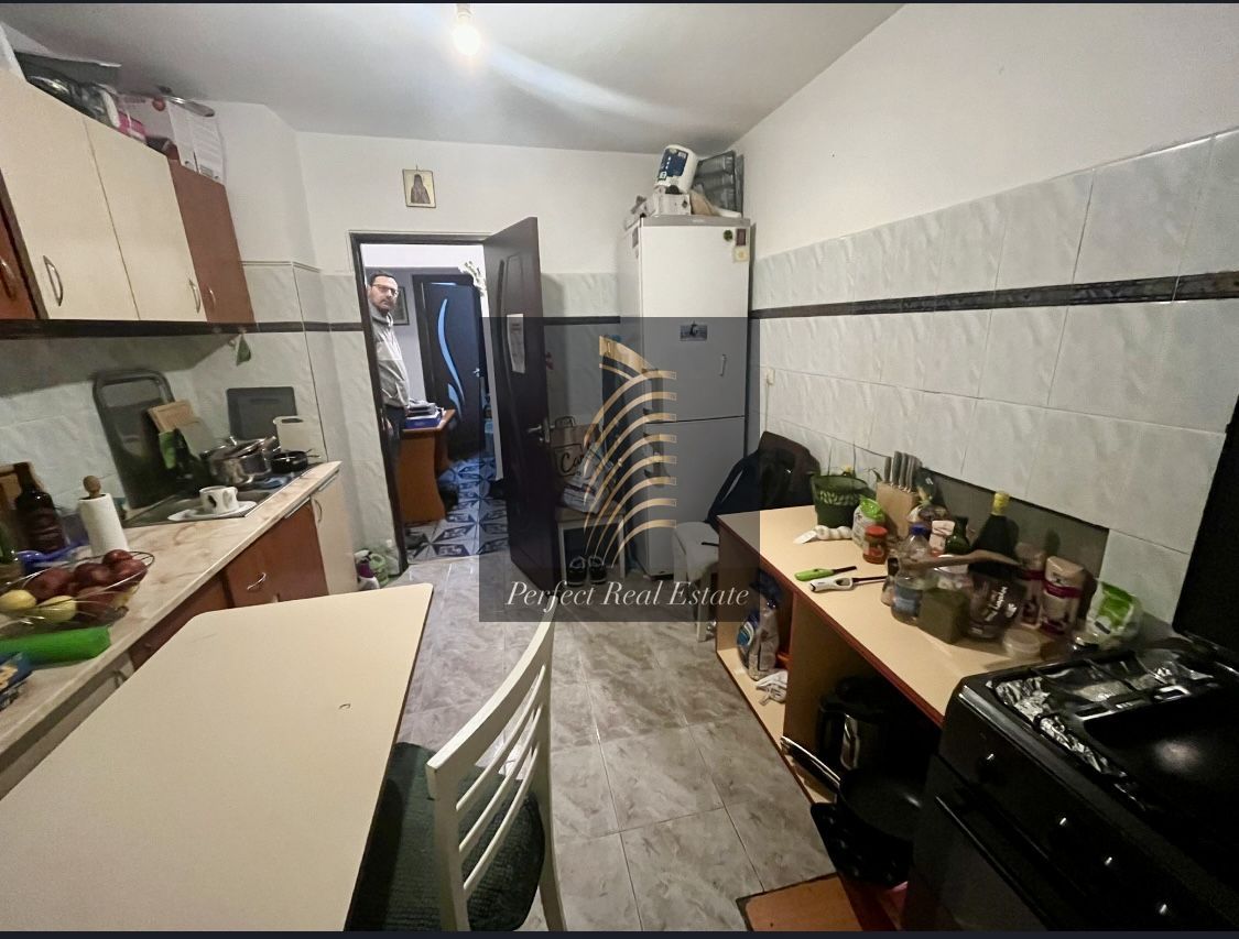 Apartament 3 camere decomandat zona Inel 2 - Poză 1