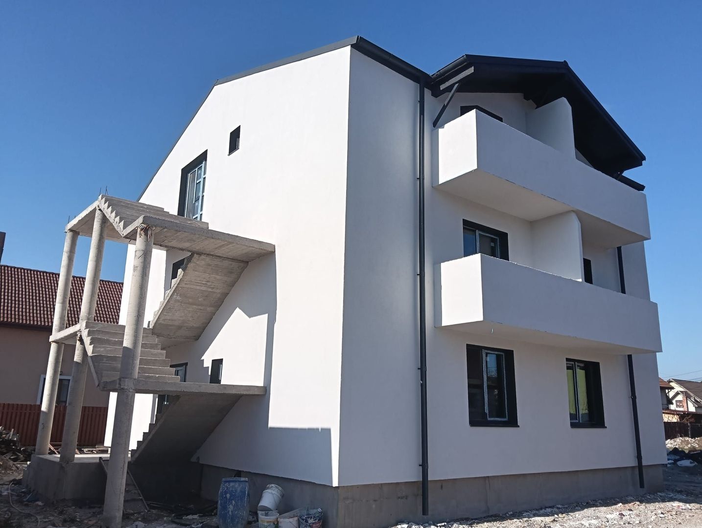Apartament 2 camere,bloc NOU 50mp,zona 7Noiembrie 1 parcare - Poză 7