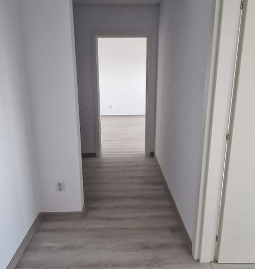 Apartament NOU 3 camere 89 mp Copou 145000 euro tva inclus - Poză 8
