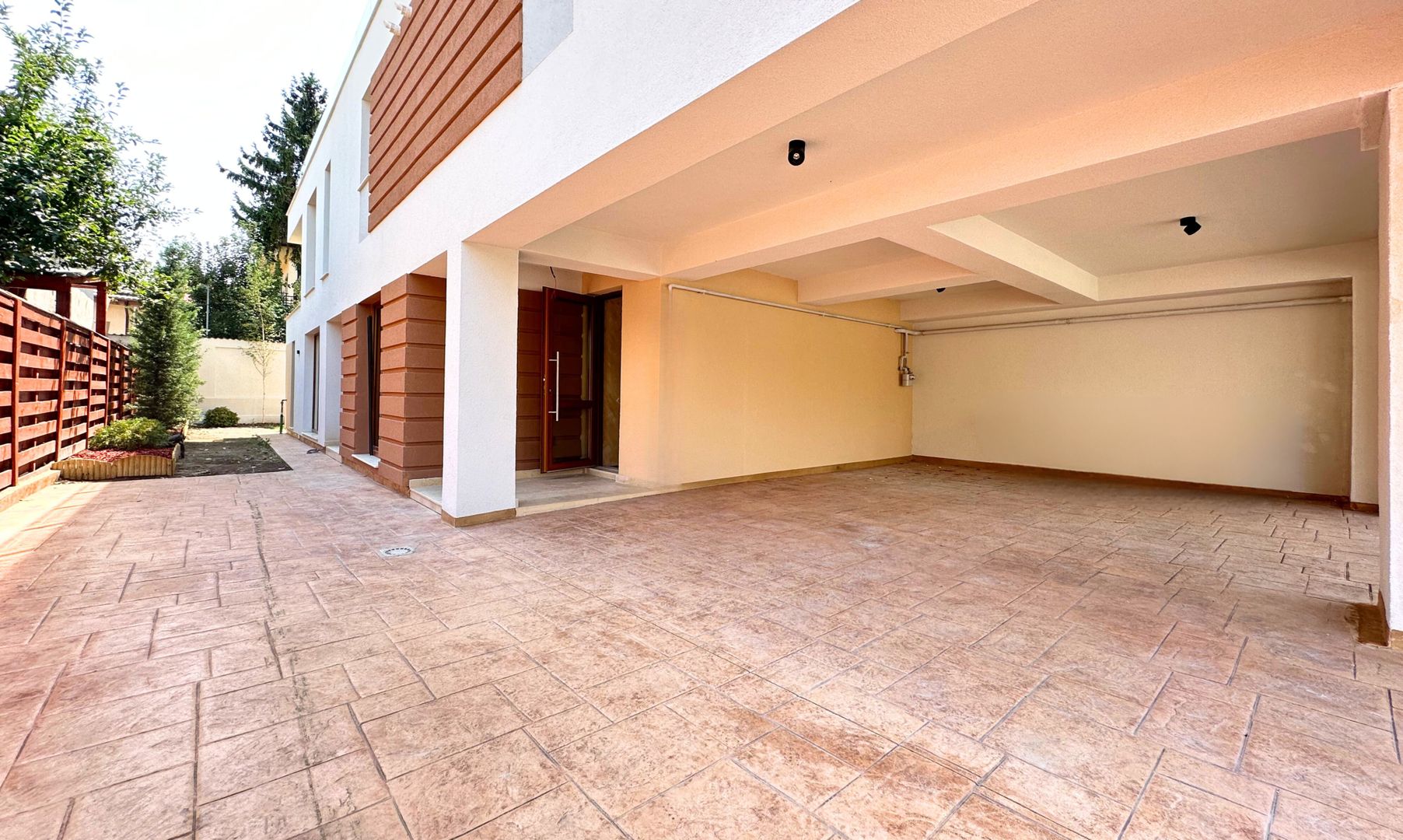 Vanzare apartament 3 camere cu gradina la 5 minute de metrou - Poză 27