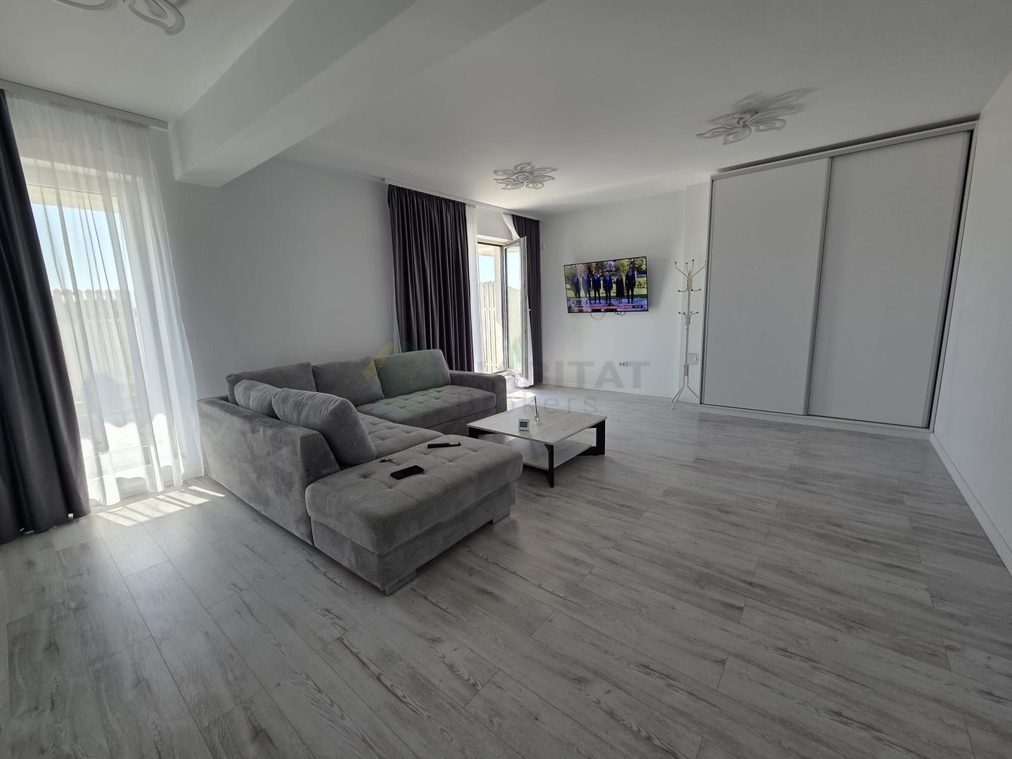 Apartament 2 camere cu grădină proprie 45 mp – City Nord Tunari | - Poză 2