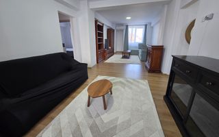 Apartament cu 4 Camere, Complet Mobilat, Lift, Zona Centru - Poză 2