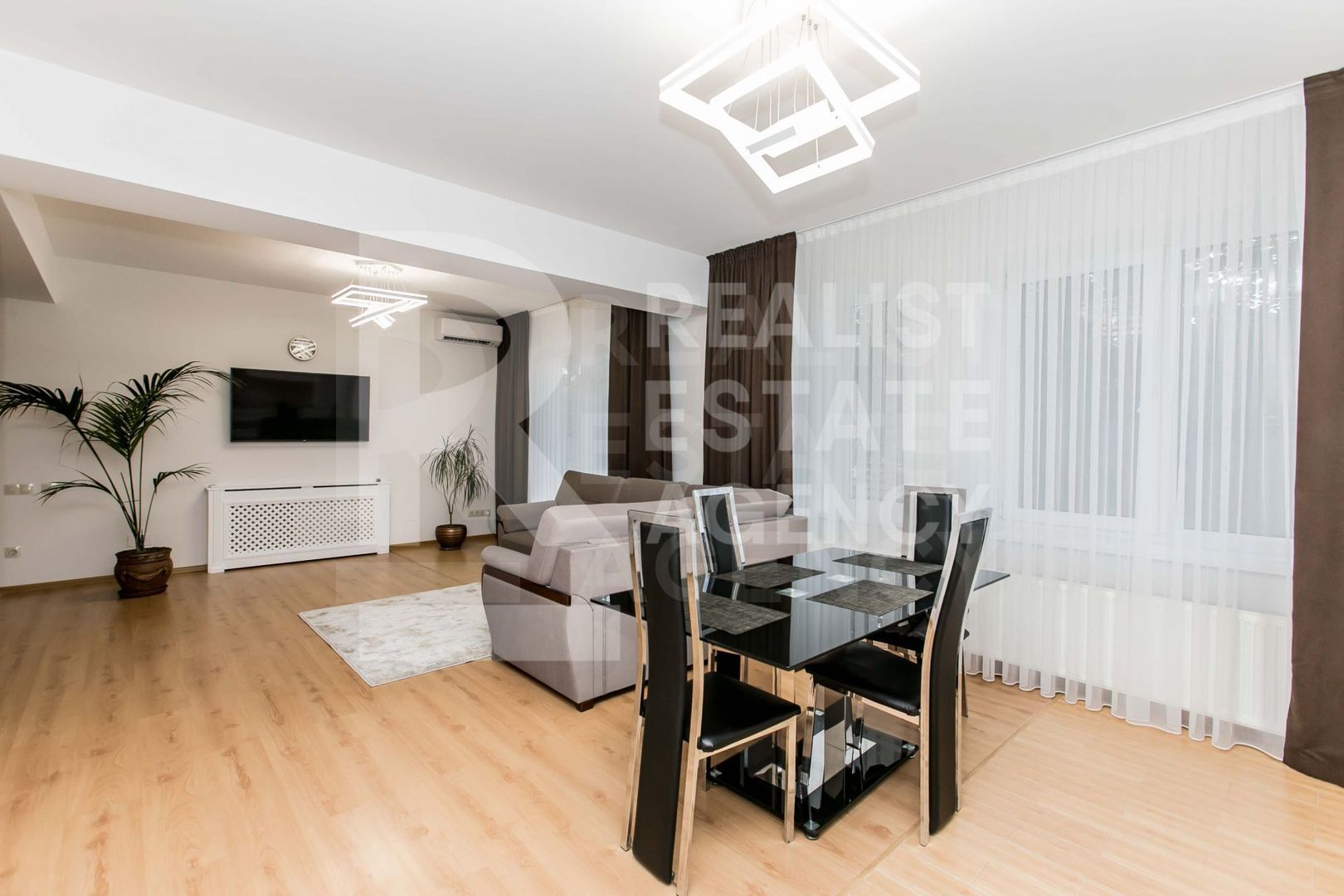 Chirie, casă, 3 nivele, 5 camere, str. Timiș, Centru - Poză 9