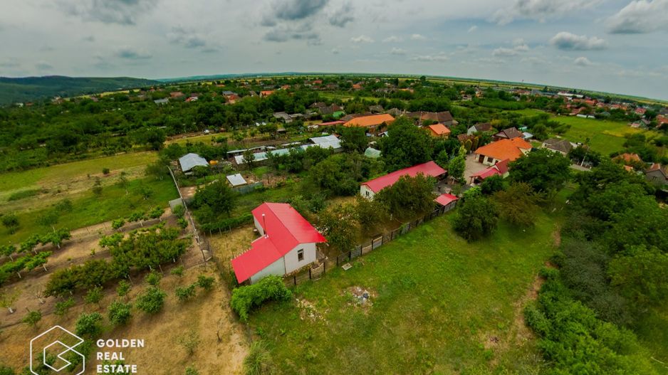 Afacere la cheie: Pensiune functionala sau casa de locuit, Ghioroc - Poză 5