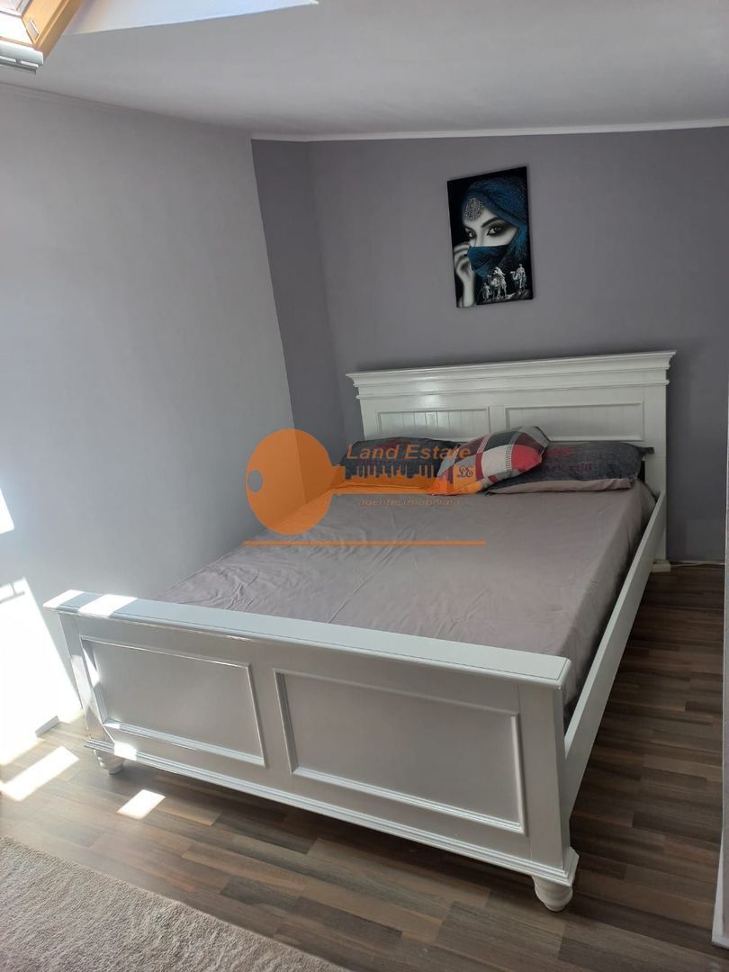 Casa de vanzare in Giulesti-Bd. Constructorilor - Poză 8