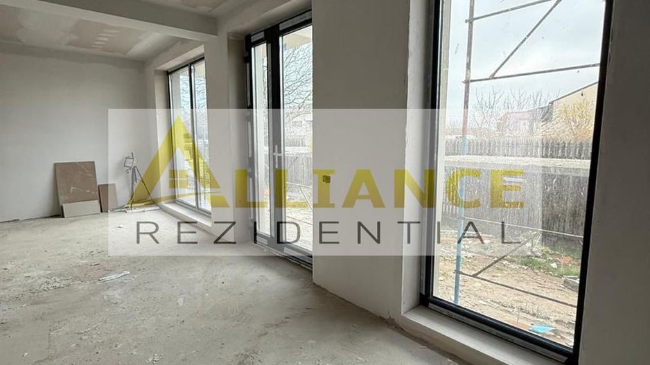 Casa Tip Duplex P+1+M - 5 camere - 4 bai 180 MPU - Teren - 190 MP - Poză 11