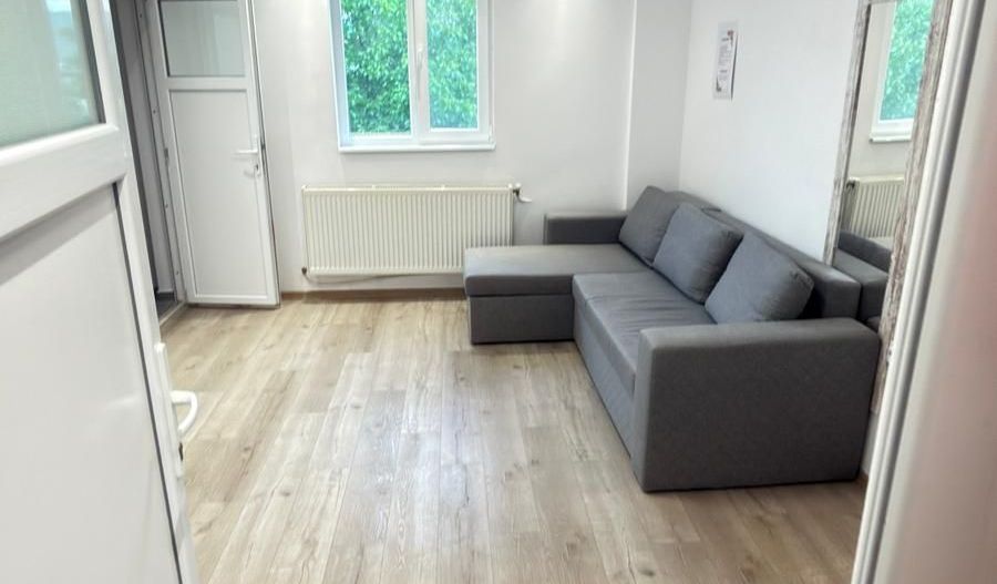 Garsonieră 21 mp, etaj 3/4 zona Expo / str. Cojocnei Marasti - Poză 1