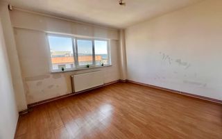 Apartament cu 3 camere  de vânzare – Calea lui Traian - Zona Nord - Poză 4