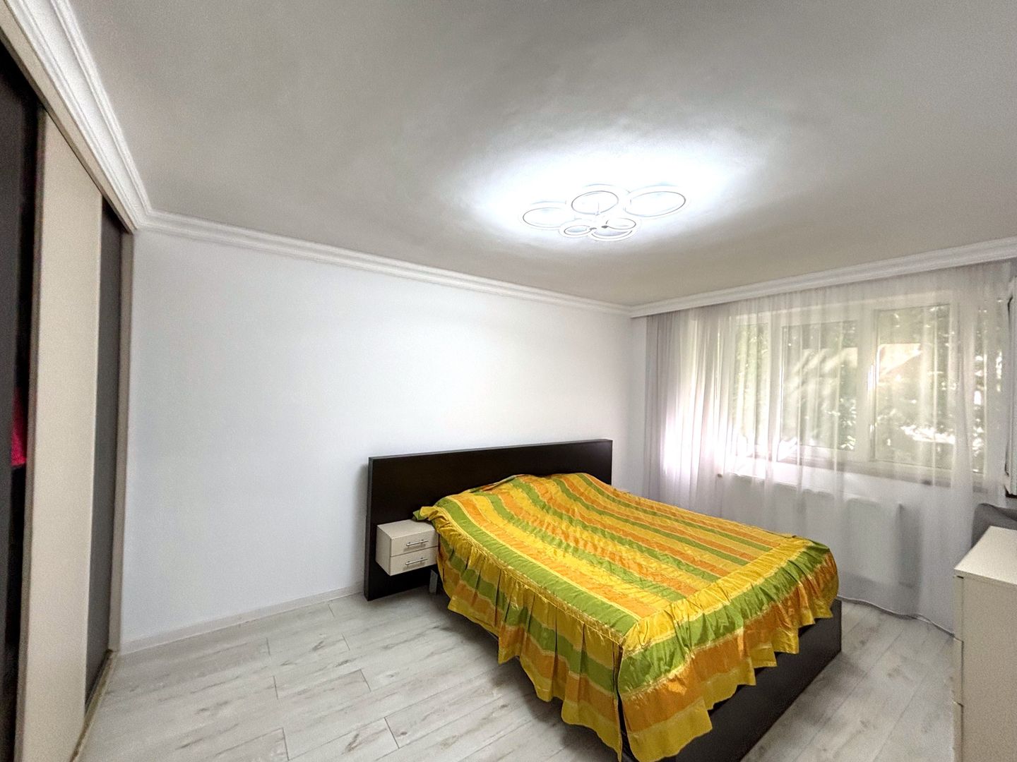 Apartament 3 camere Ozana – etaj 1, parcare inclusă, pet friendly, semi-mobilat - Poză 10