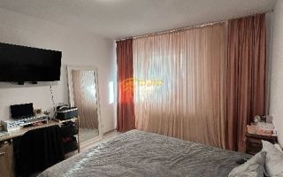 Apartament 2 camere decomandate, Hala Centrala, la 3 minute de Palas - Poză 2
