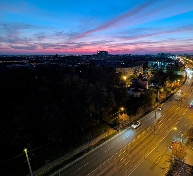 Soarelui | 3 camere | Etaj 9/12 | 2 balcoane | Parcare + boxă - Poză 7