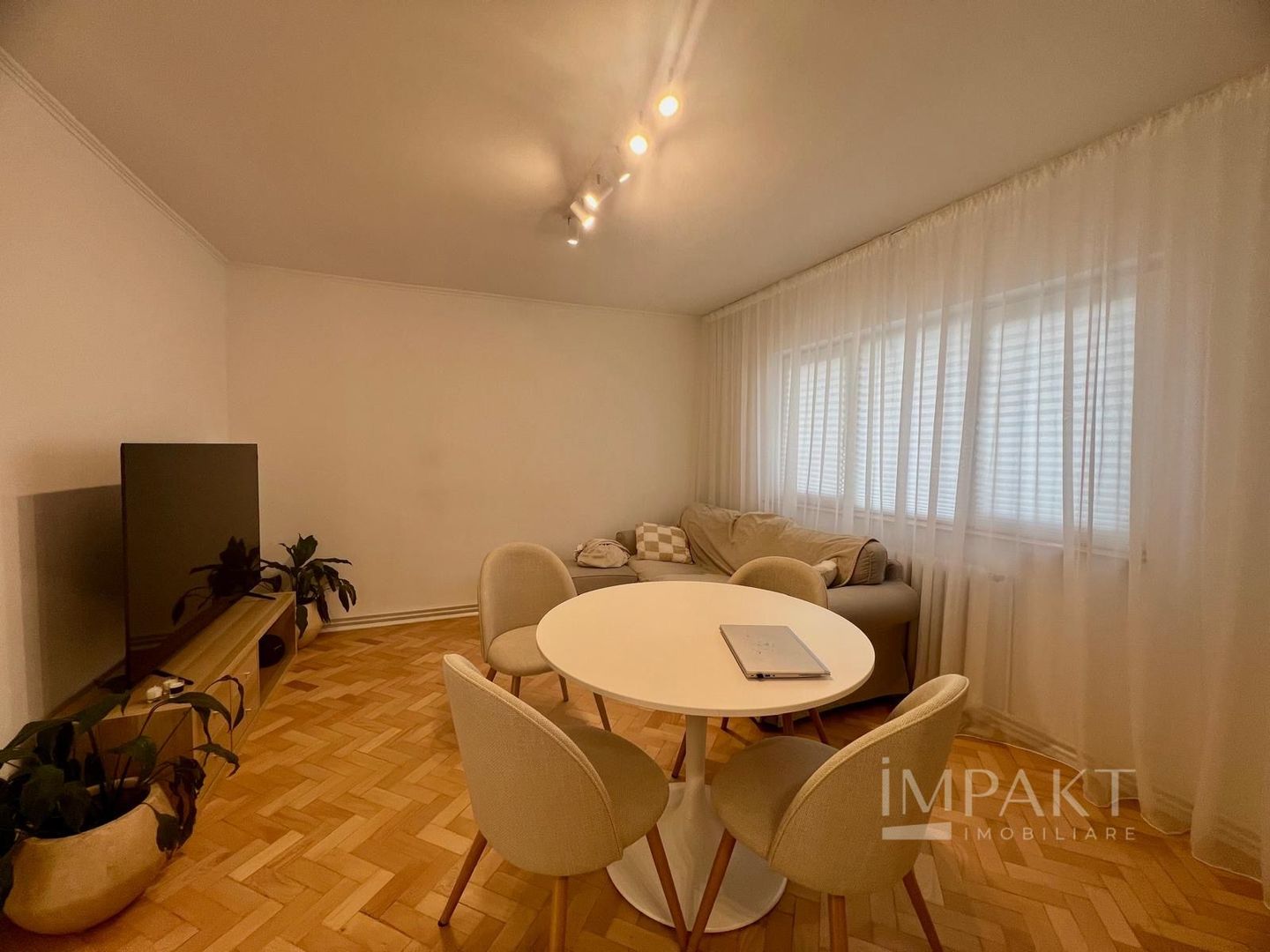Apartament cu 3 camere in Manastur - Poză 1