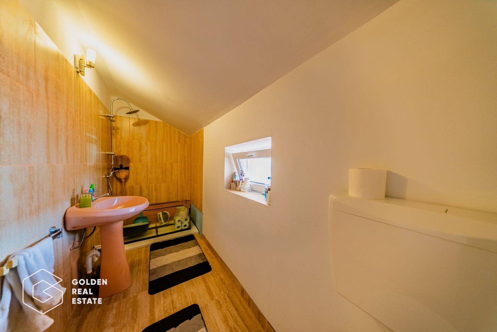 Casa P+M, teren în suprafata de 500 mp, Utvin - Poză 24