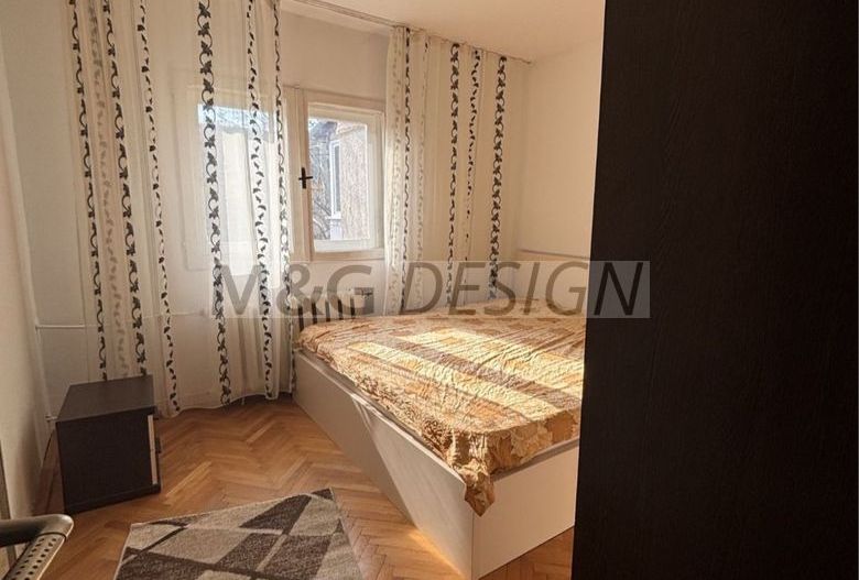 Apartament 2 camere Soarelui decomandat - Poză 3