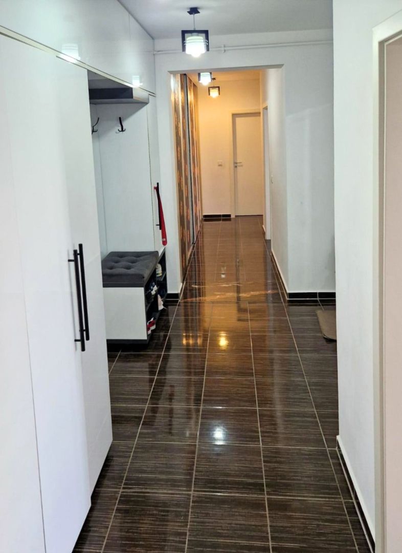 Oportunitate Rară 3 Camere cu Vedere spre Tâmpa RATE LUNARE - Poză 14