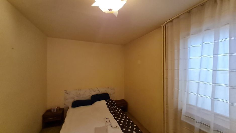 Apartament modest în zona Dacia - Poză 5