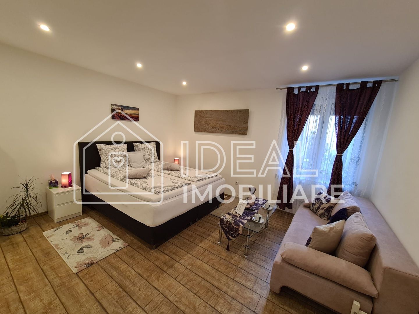 Garsonieră de vânzare - zona ultracentrală - Poză 1