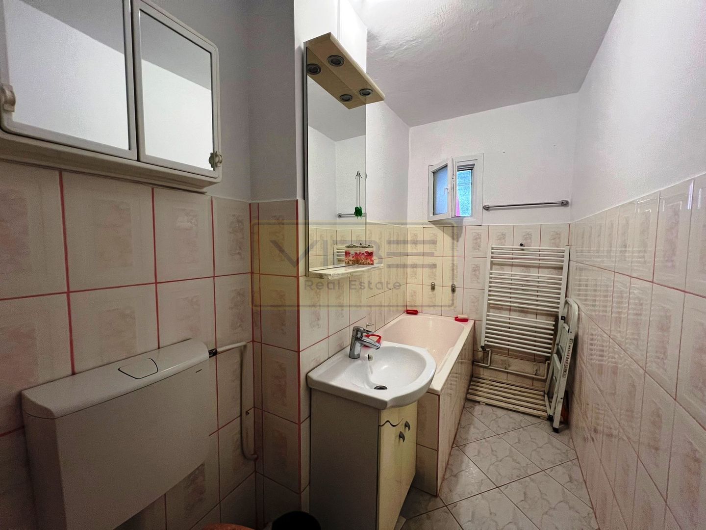 Apartament 2 camere Sos Arcu - Restaurant Blue Aqua - Poză 12