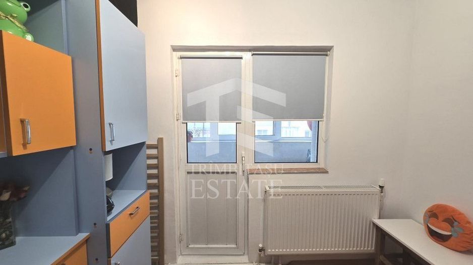 INEL I - Apartament cu centrala pe gaz, loc de parcare si pod de 60 mp - Poză 21