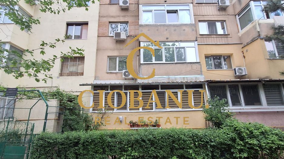 Apartament 3 camere etaj 2/4 DECMOMANDAT zona Rovine - Poză 2