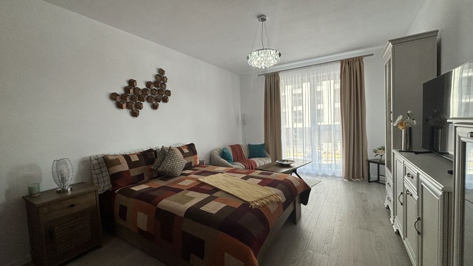 Garosniera - Coresi Avantgarden / Kasper - Poză 1