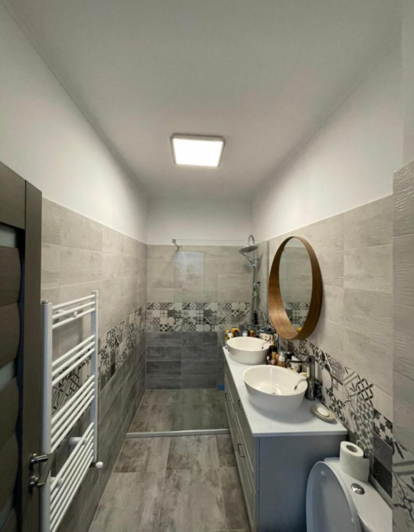 Apartament 2 cam. de vanzare 61mp + terasa 15 mp la 30 m de plaja - Mamaia Nord - Poză 7