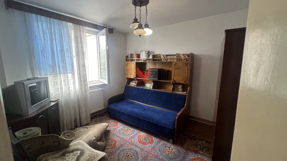 Apartament 4 camere Calea Bucuresti Et 2/4 - Poză 2