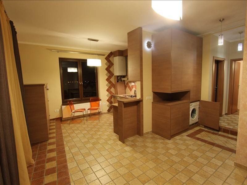 Apartament cu 3 camere de închiriat în zona Bucovinei - Poză 1