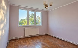 De vanzare apartament cu 2 camere Tiglina 1, etaj 3, 49.000 euro - Poză 2