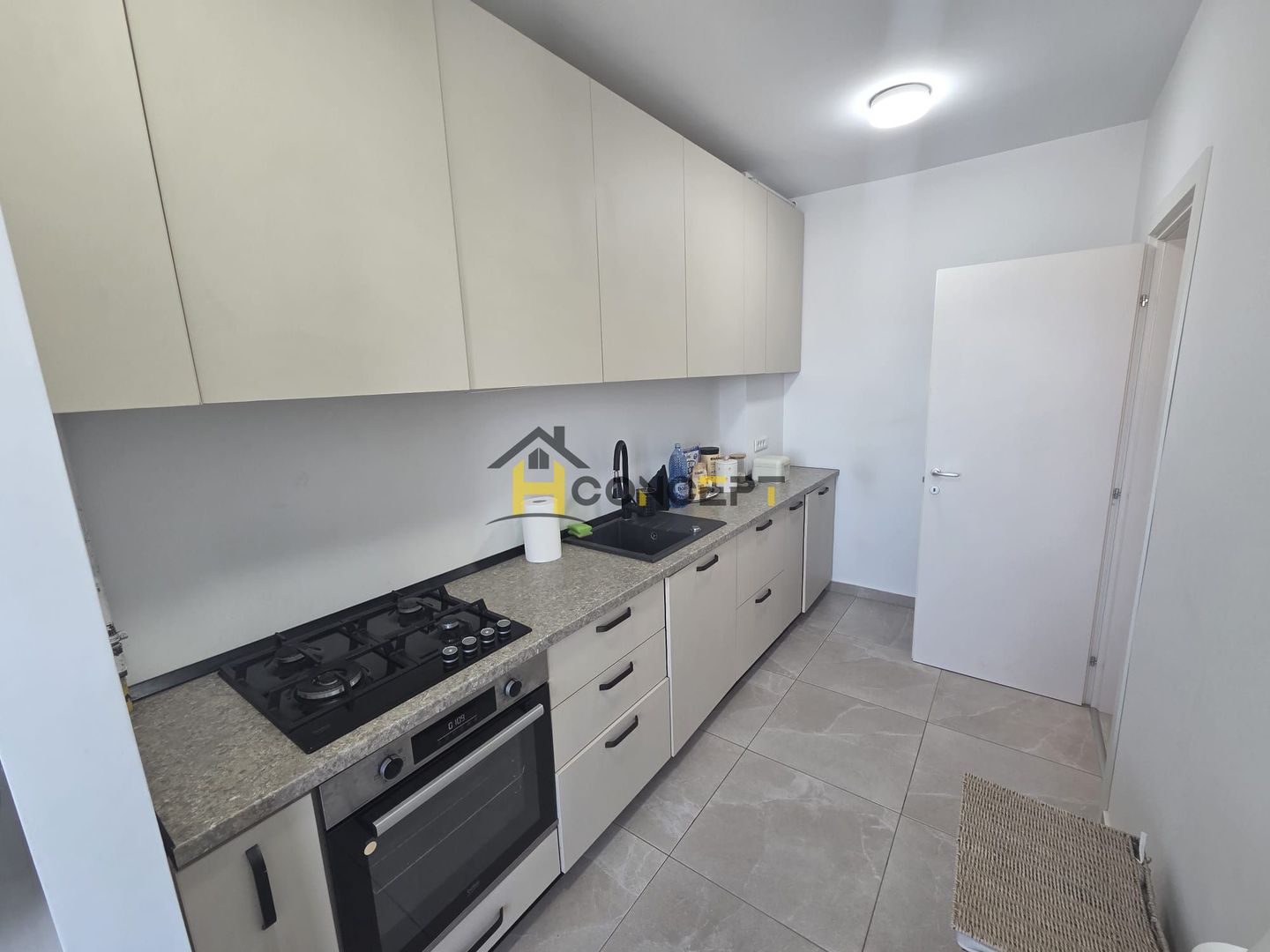Inchiriere Apartament 2 camere 2 min metrou Vedere Panoramica - Poză 4