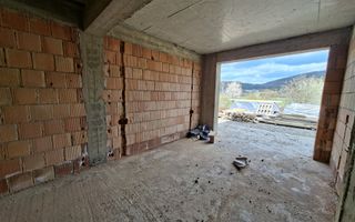 Casa individuala dispusa pe parter Sanpetru Brasov zona Lempes - Poză 25