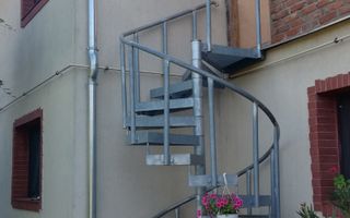 BRASADAS vinde casa individuala in zona Aurel Vlaicu. - Poză 13