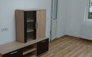 Apartament cu 3 camere in zona Crangasi - Poză 11