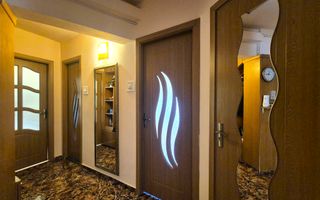 Exclusivitate - Apartament pretabil locuit, toate facilitătile in apropiere - Poză 8