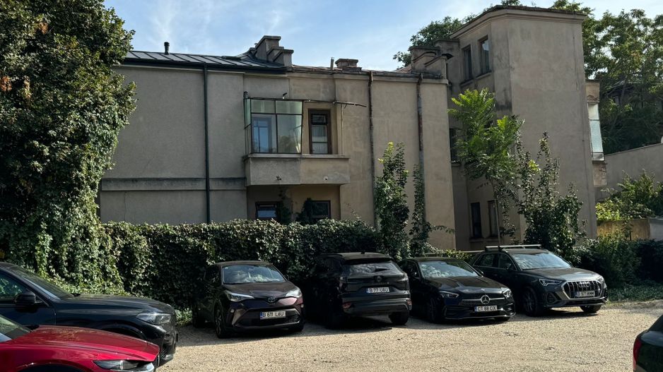 Casa tip Duplex | Zona Dorobanți | 7 Camere | P+1+2+M | Demisol - Poză 2