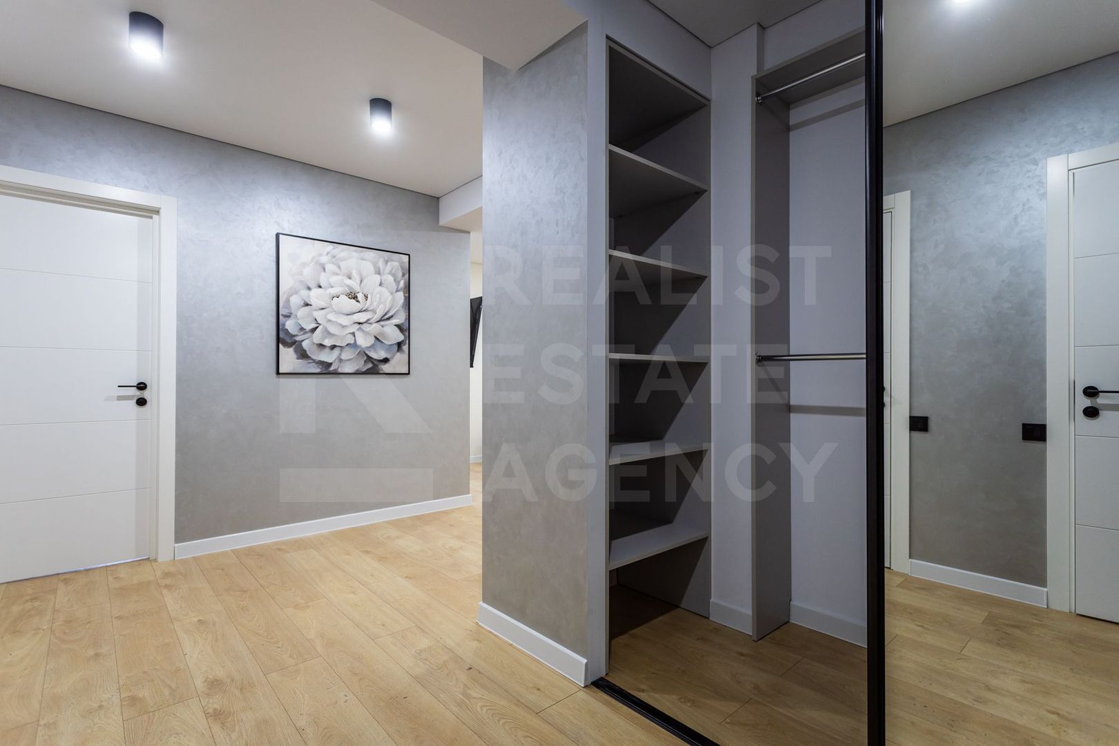 Vânzare , apartament, 2 camere, bd. Mircea cel Bătrân Ciocana - Poză 10