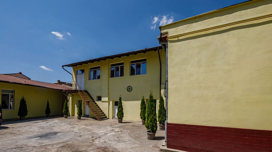 Hala P-ta Maria | Suprafata 276 mp | Acces auto - Finisat la cheie - Poză 3