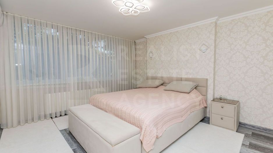 Chirie, apartament, 4 camere, str. Nicolae Titulescu, Botanica - Poză 3