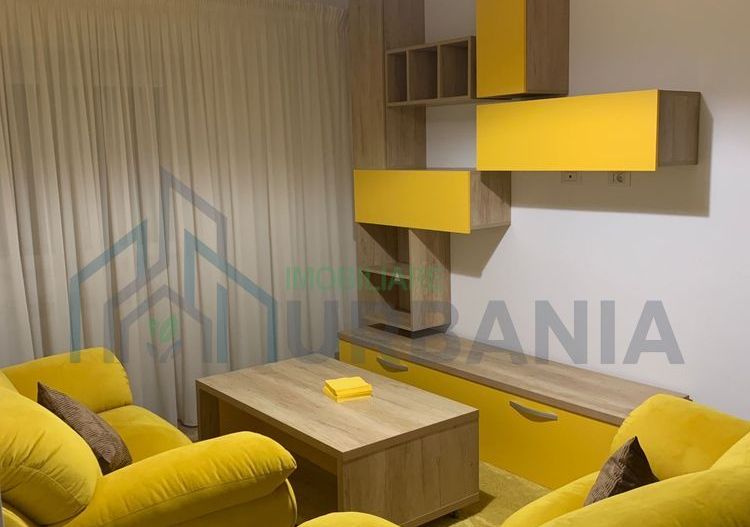 Apartament 3 camere de inchiriat, Nicolina, strada Clopotari, Iasi - Poză 1
