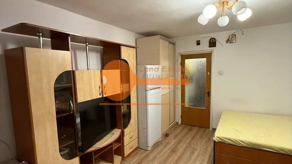 Gorsoniera in zona Drumul Taberei (Bloc de Garsoniere) - Poză 7